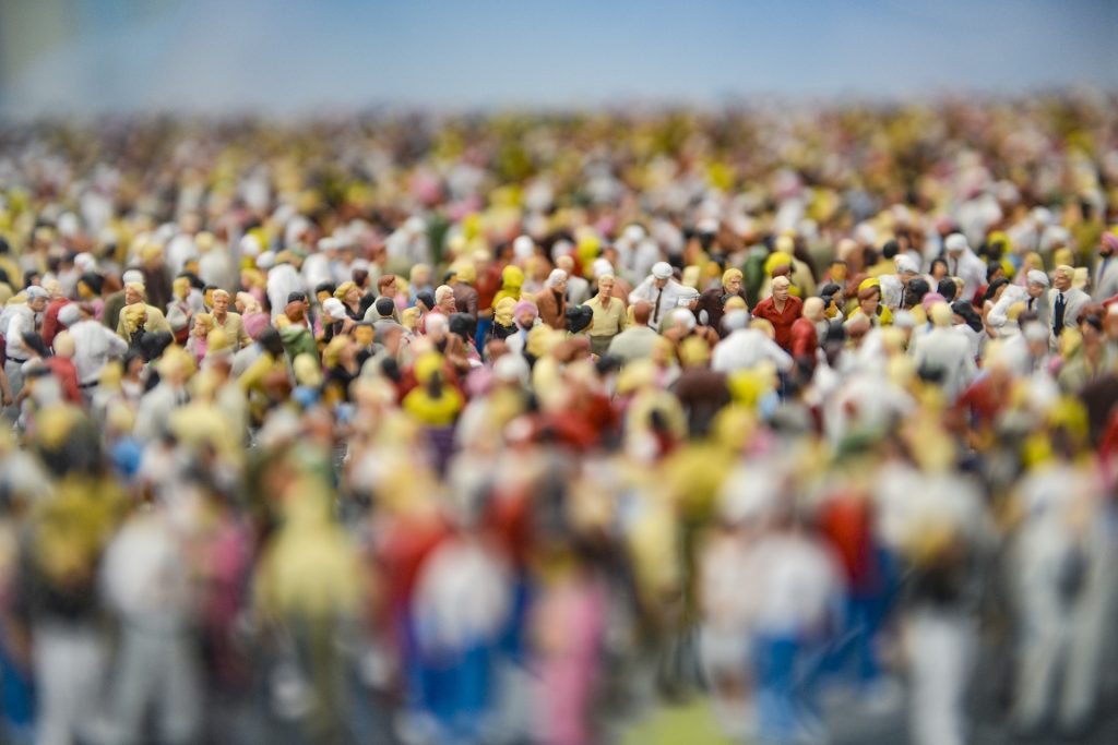 Large group of people (plastic models)